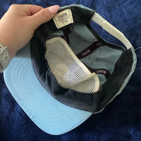 Hat - Picture 3 of 3